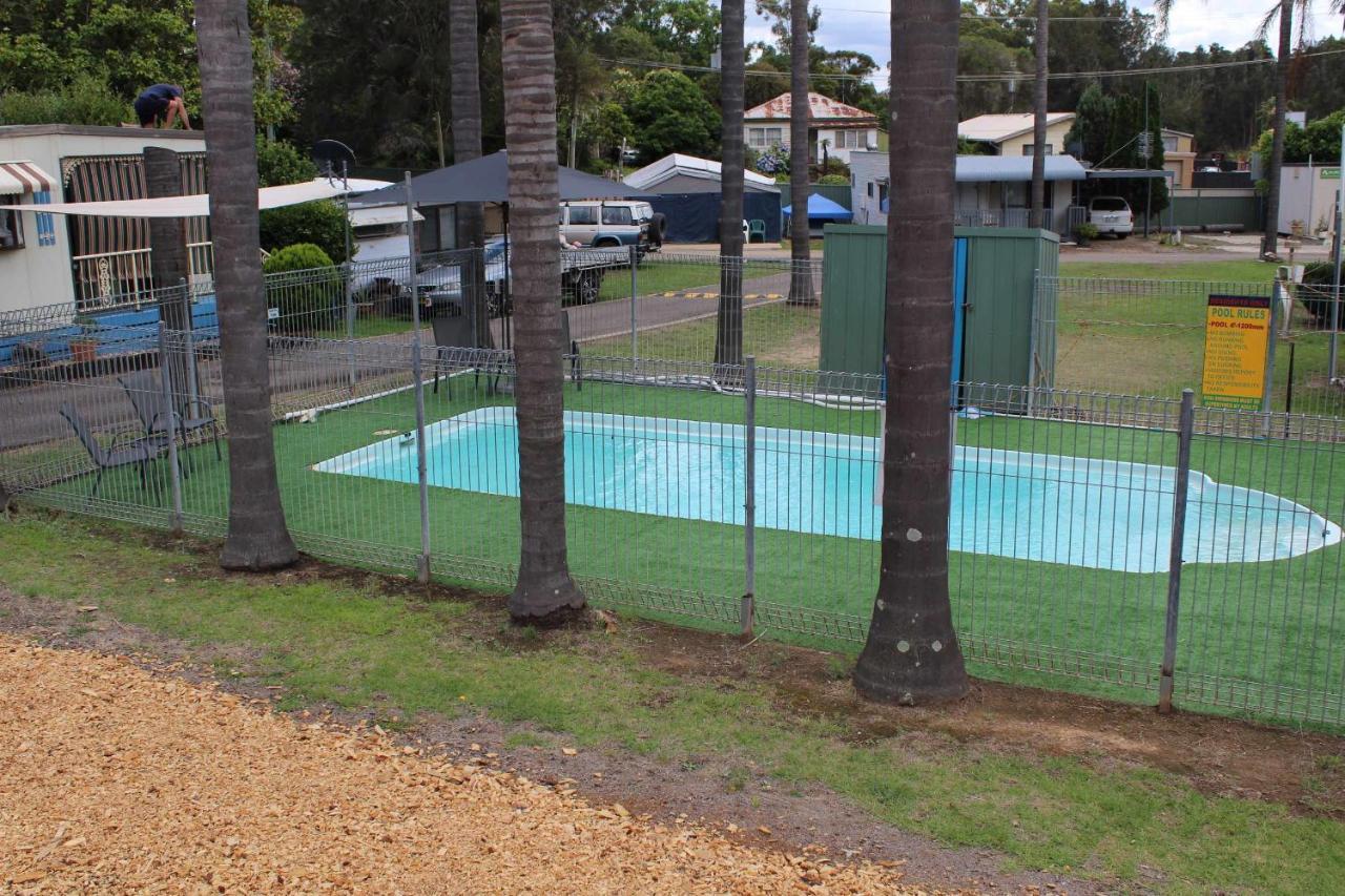 Batemans Bay Holiday Park & Hostel Exterior photo